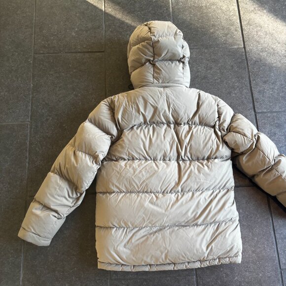 Aritizia TNA Super Puff Original Length, Size SMALL - Picture 2 of 8